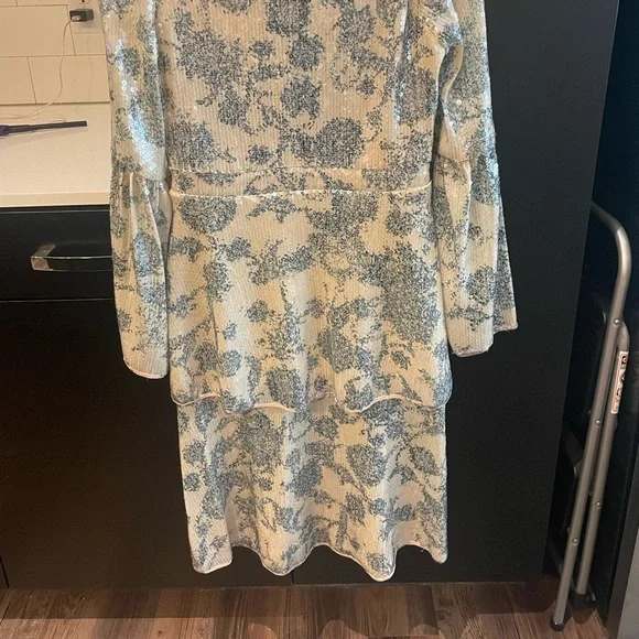 Michelle soft printed sequin Dress by Cynthia Rowley - Picture 3 of 8